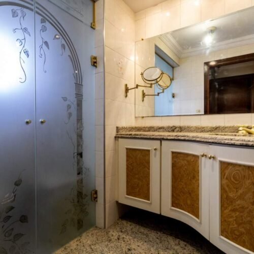 1730750460779-13_20banh_20quarto_203_20_1_