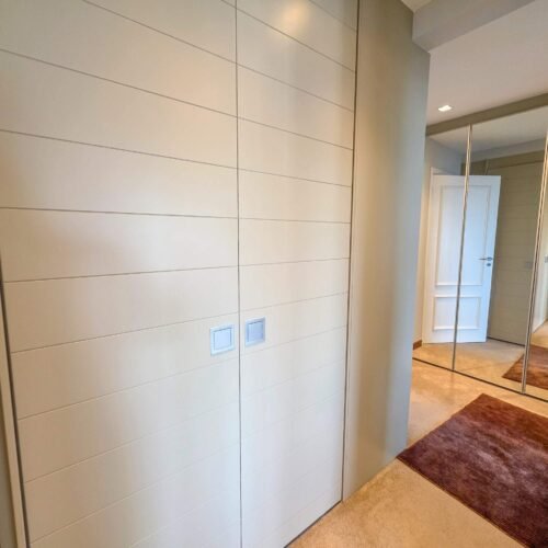 Suíte Máster com 2 banheiros e closet (4)