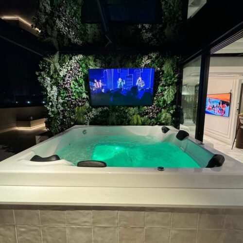 WhatsApp Image 2025-08-19 at 09.50.58 (2)